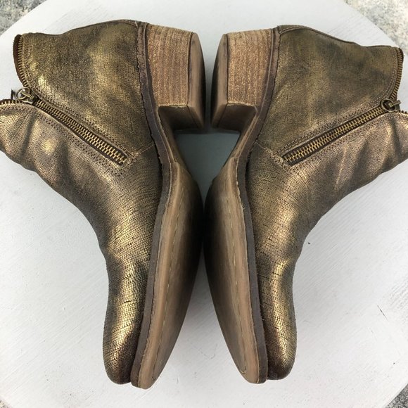 Coque Terra Women's SIze 40 Gold Metallic Zipper Detail Block Heel Ankle Booties - Picture 10 of 15